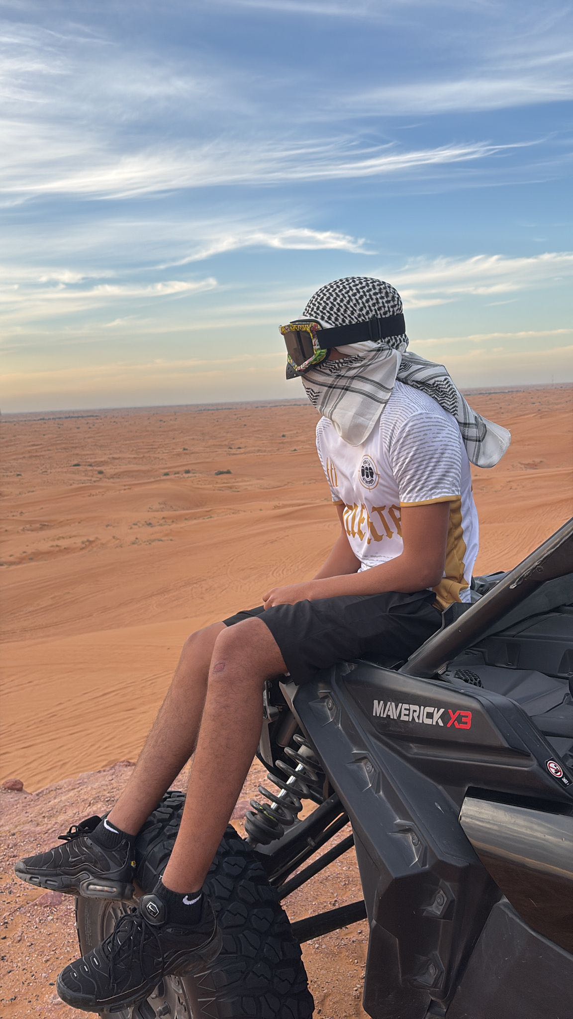 Profil von Haroon