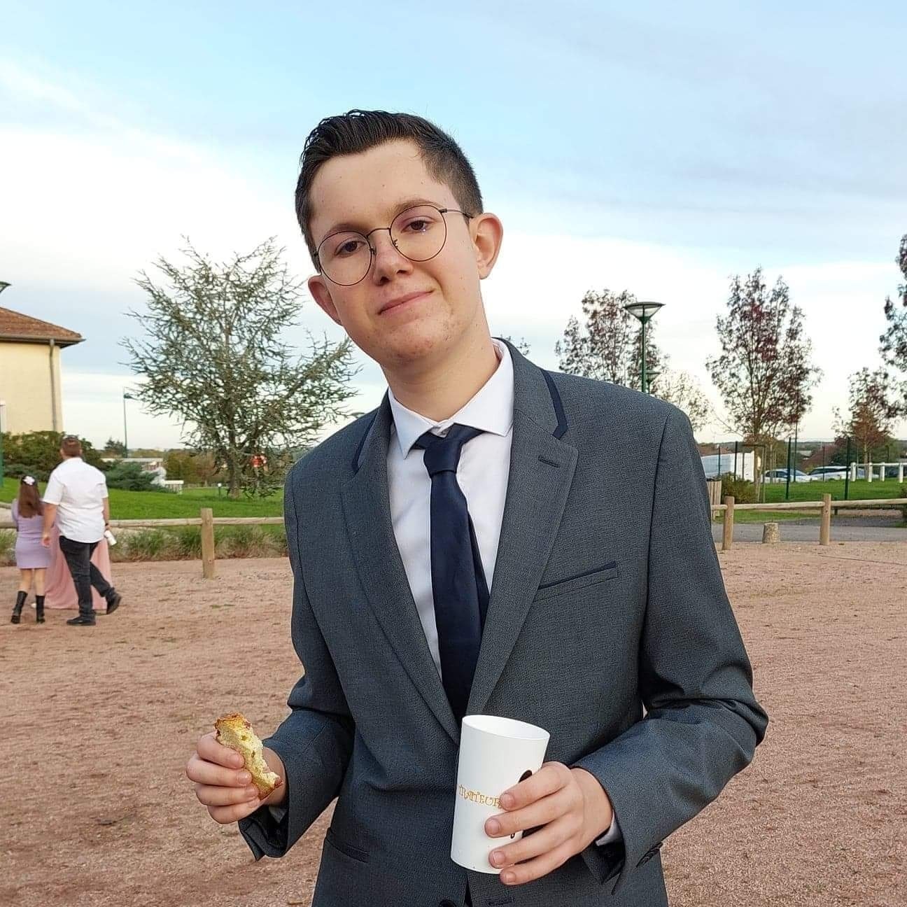 Profil von Abdelazziz